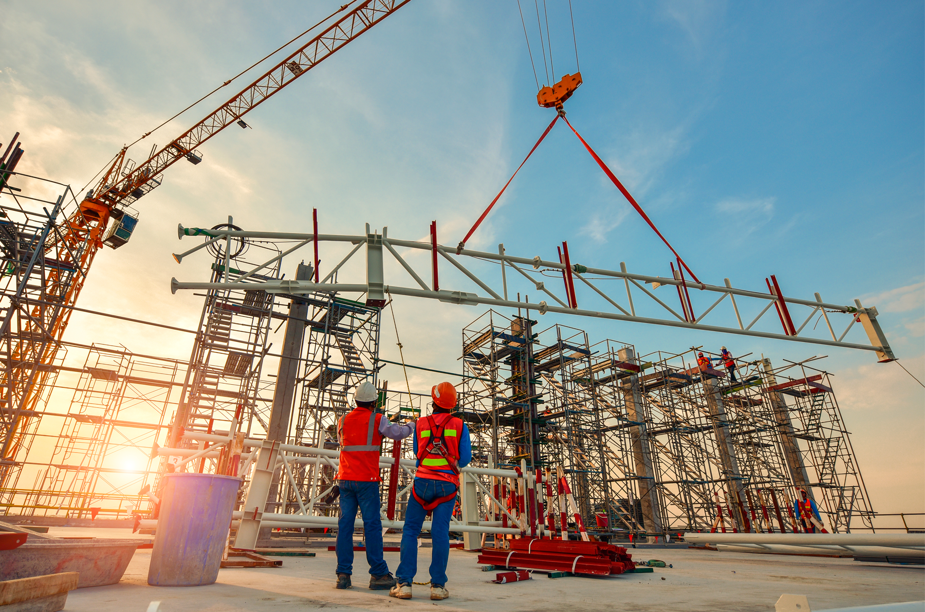 ESTRUCTURAS Y CONSTRUCCIONES METÁLICAS