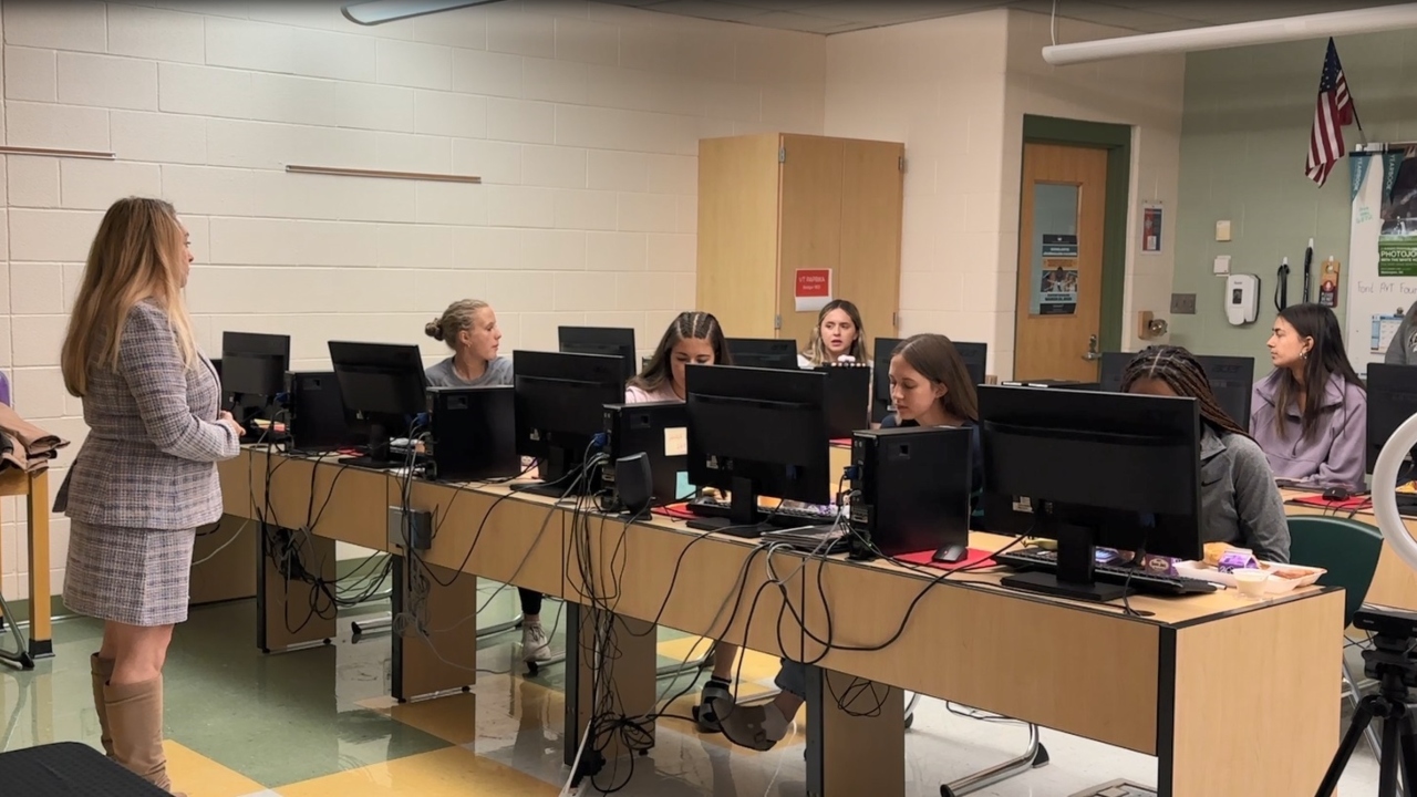 Badger High students learn digital skills in yearbook class with Badger Braves News