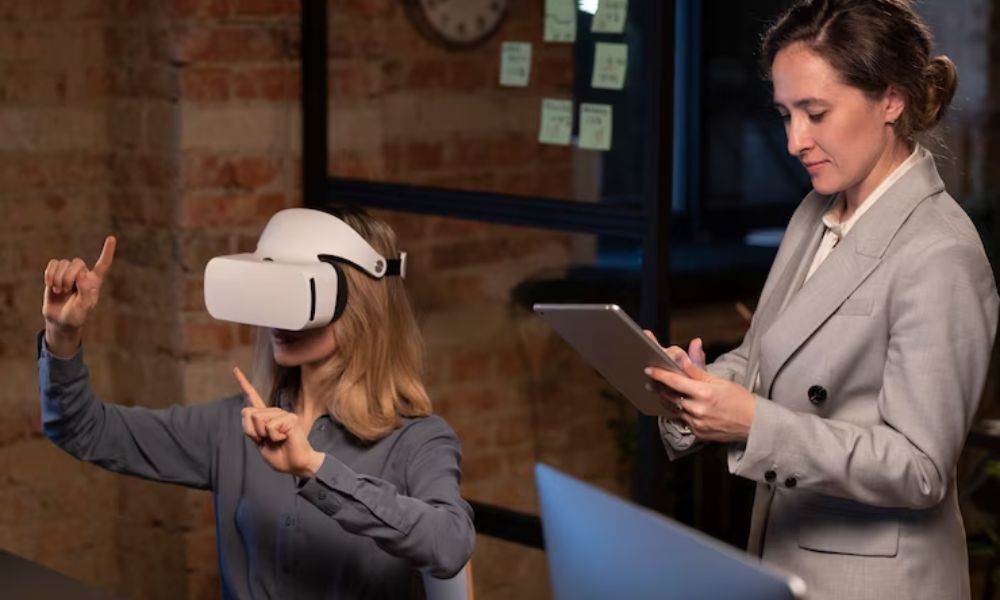 How Tech-Savvy CEOs Are Winning the Future in 2025?