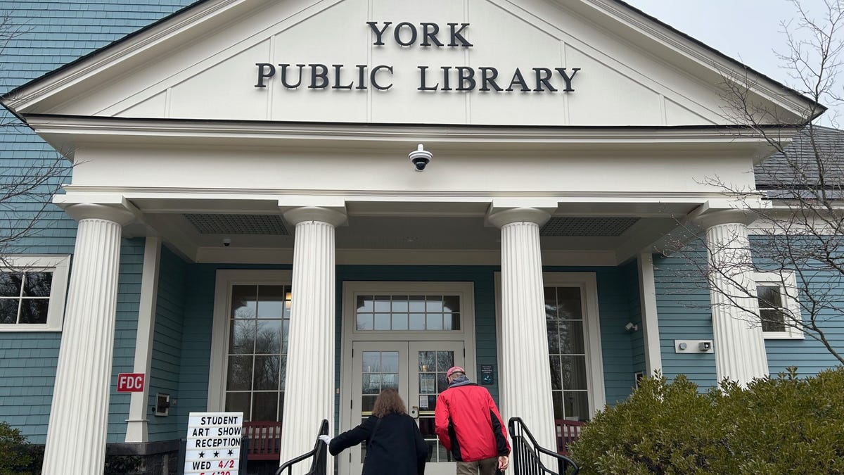 York Library awarded $10K grant to launch digital learning lab