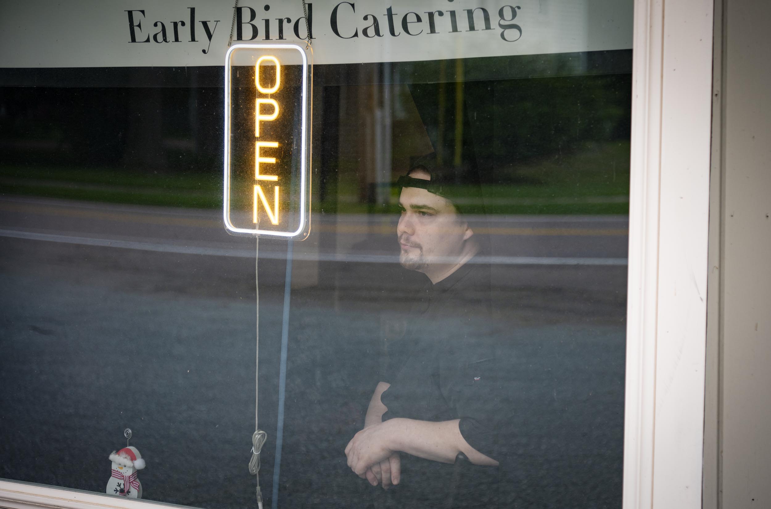 Vermont chef launches fundraiser to bring local flavors to online food show