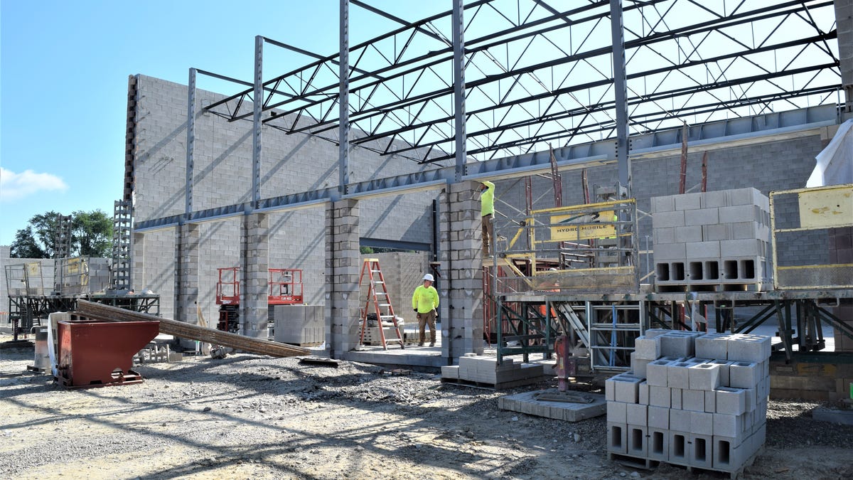 Illinois is the best state for construction workers to make money, study says