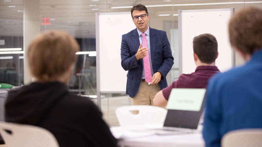 Three ways to a Bryant MBA