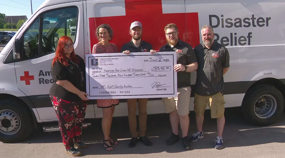 Online auction of NFL Draft items nets nearly $34,000 for Red Cross of Northeast Wisconsin | WTAQ News Talk | 97.5 FM · 1360 AM
