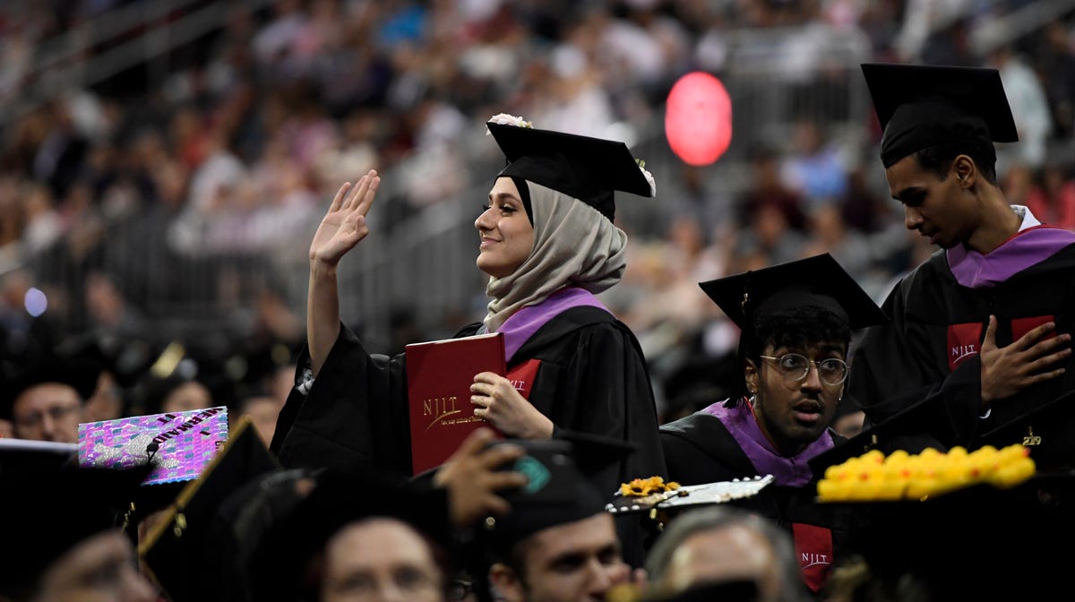 NJIT, TCNJ make best college list by Money magazine