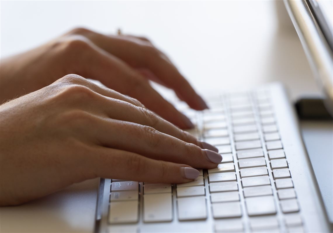 How to make climate-friendly and sustainable choices when shopping online