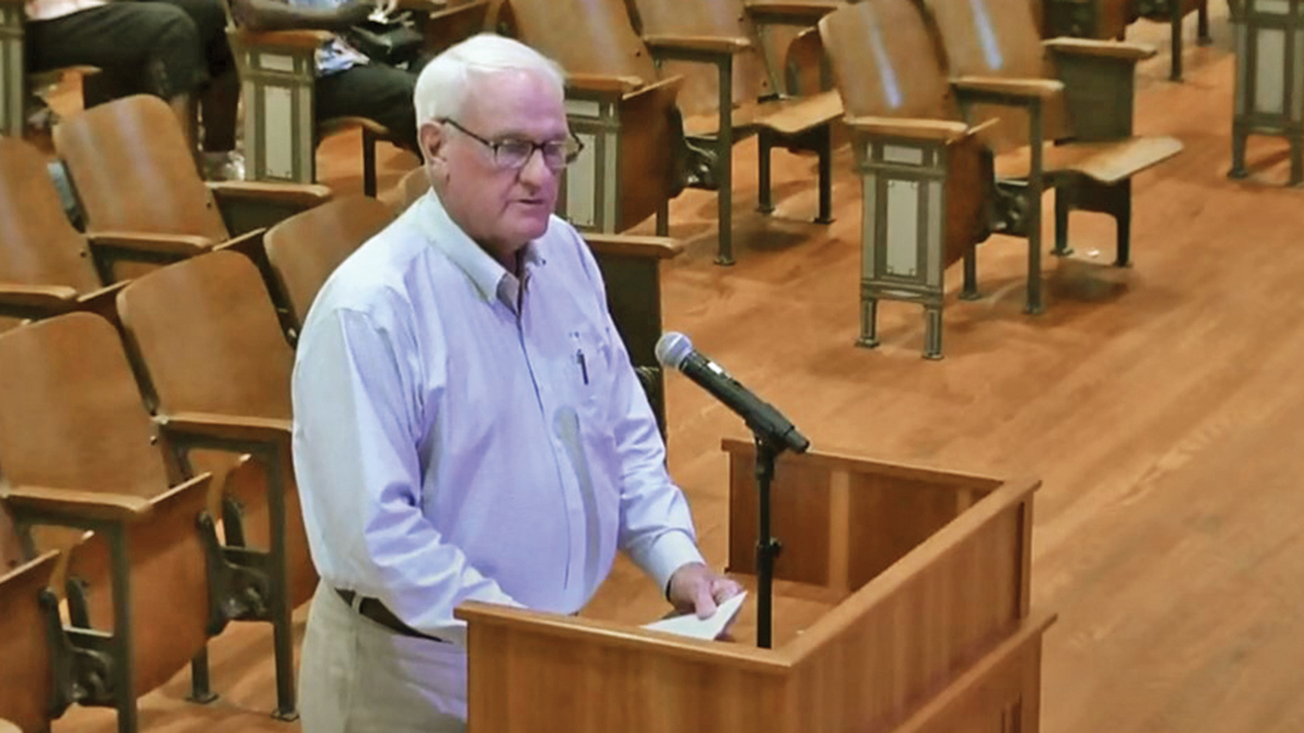 Fairfield County farmers push back on business licenses