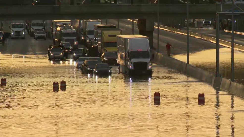 Flash floods in Chattanooga trigger more than 400 emergency calls, 35 rescues Tuesday