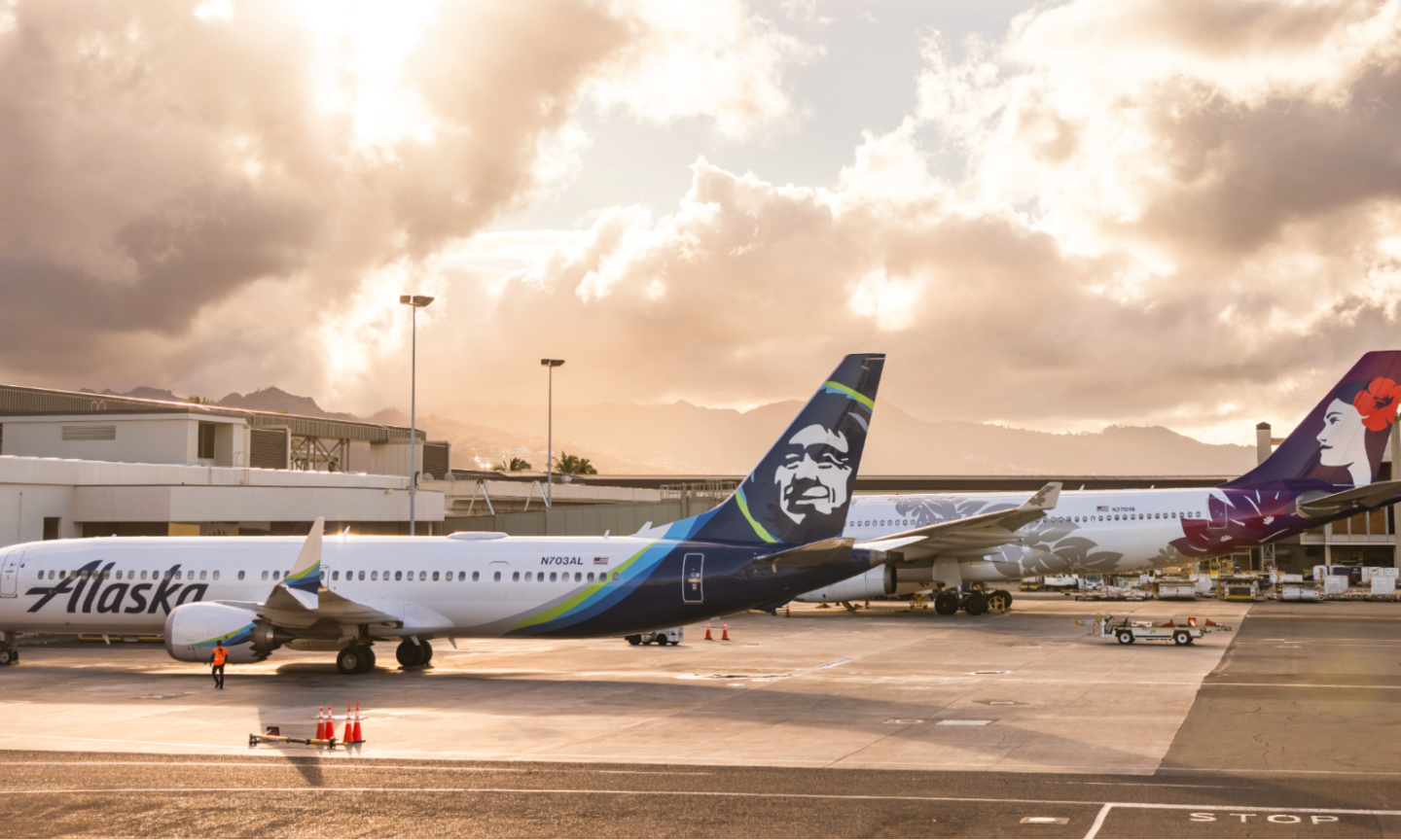 Atmos Rewards: Alaska, Hawaiian Debut Joint Loyalty Program