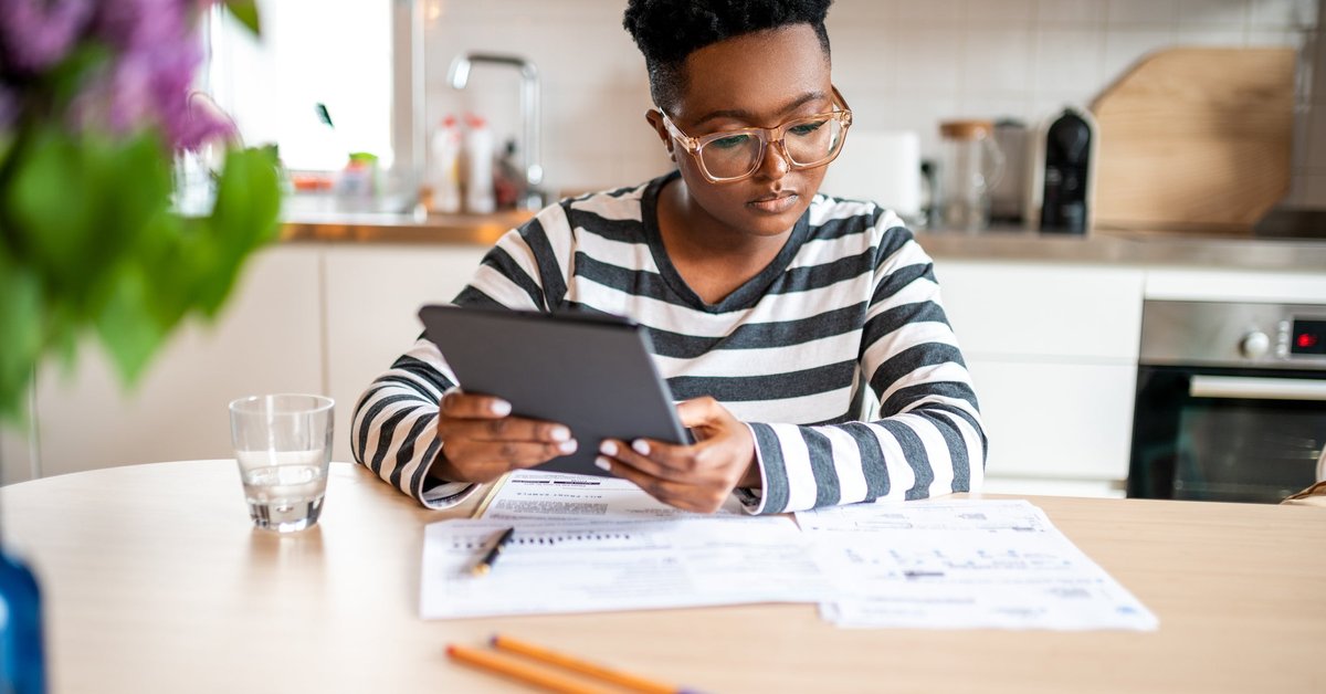 6 Things I’m Doing to Make My Finances Way Less Complicated