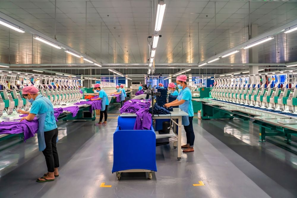 Vietnam urged to rev up reforms, boost productivity