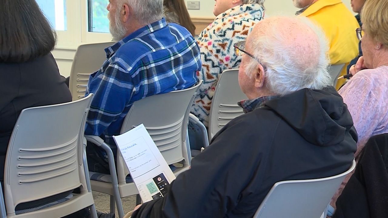 Spectrum hosts digital education workshop for seniors
