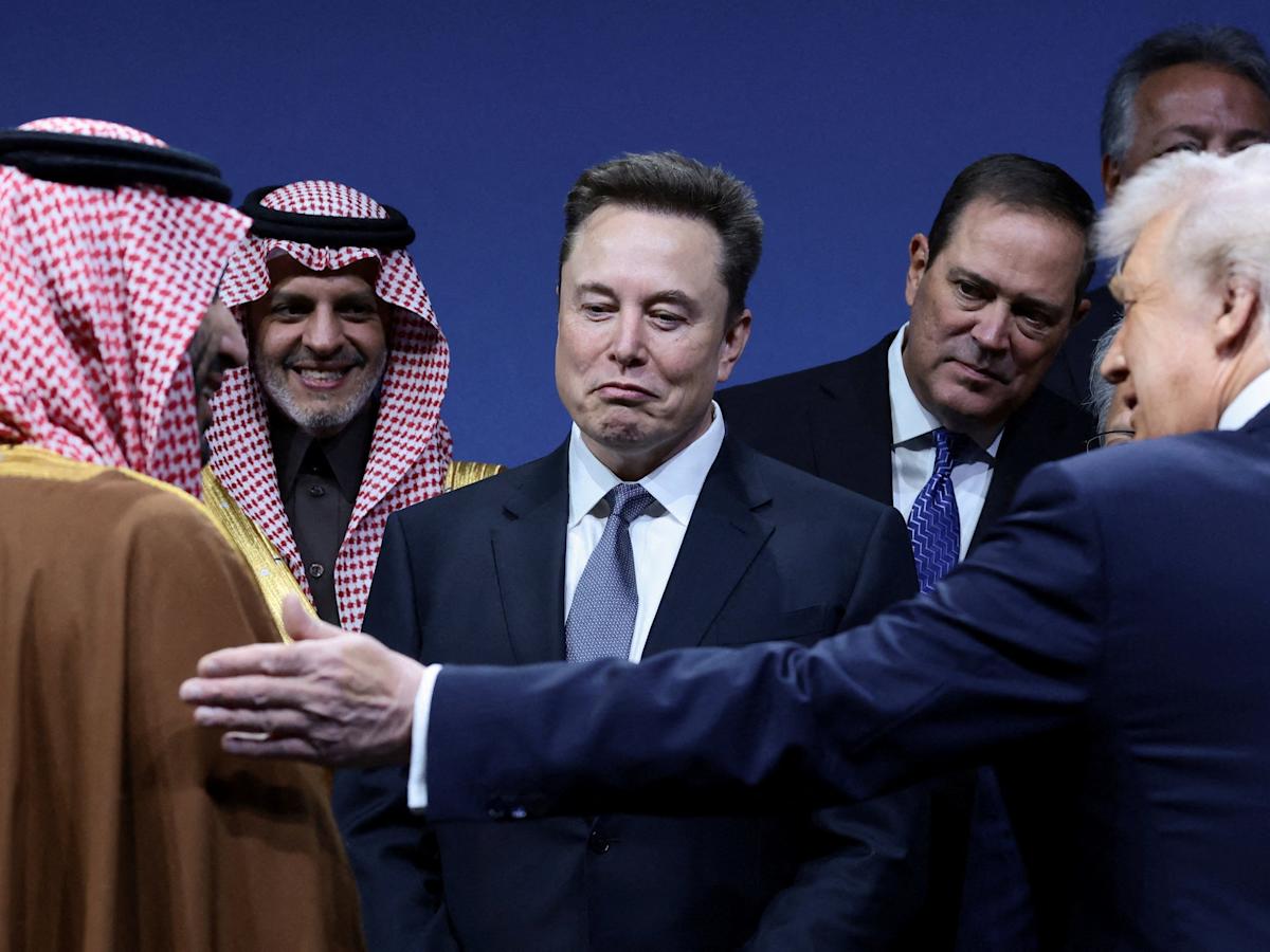 Elon Musk says AI and robotics will make money ‘irrelevant’