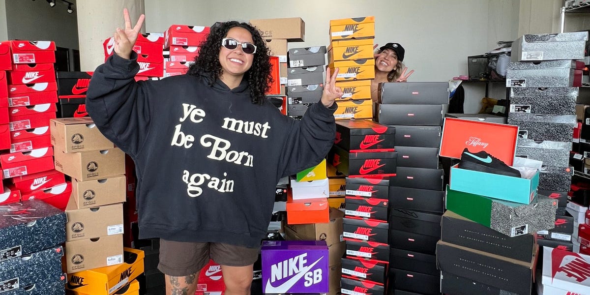 Live Selling for Beginners: How to Make Money on Whatnot, TikTok LIVE