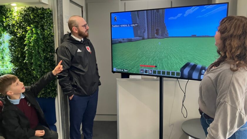 Flint Castle recreated in Minecraft for new Cadw learning project – Deeside.com