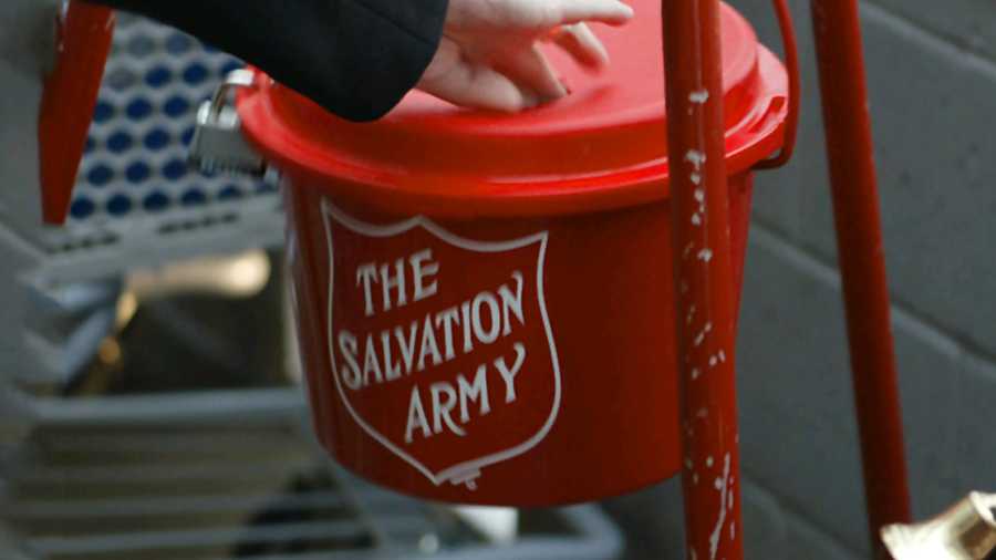 Mayors raise money for Salvation Army
