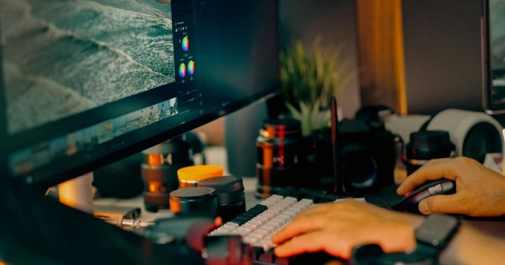 Digital skills you can learn to start a side hustle in 2026