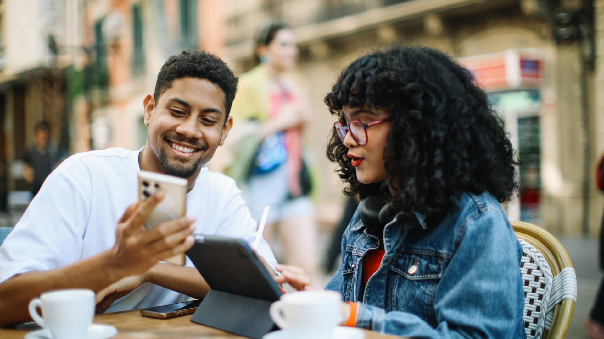 6 Money Moves Gen Z Should Make as They Near 30