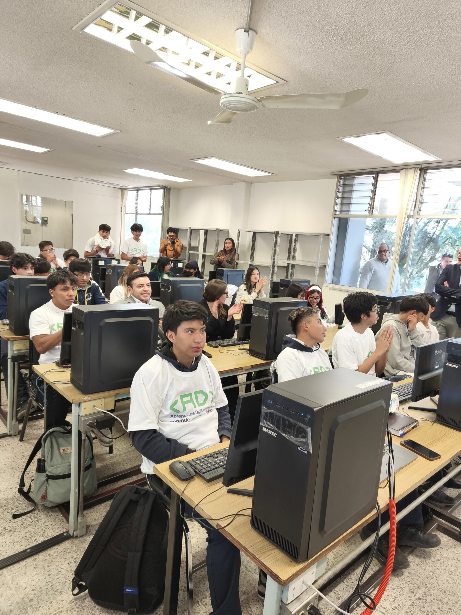 Closing the Digital Talent Gap: The Model Driving Mexico’s Productive Future