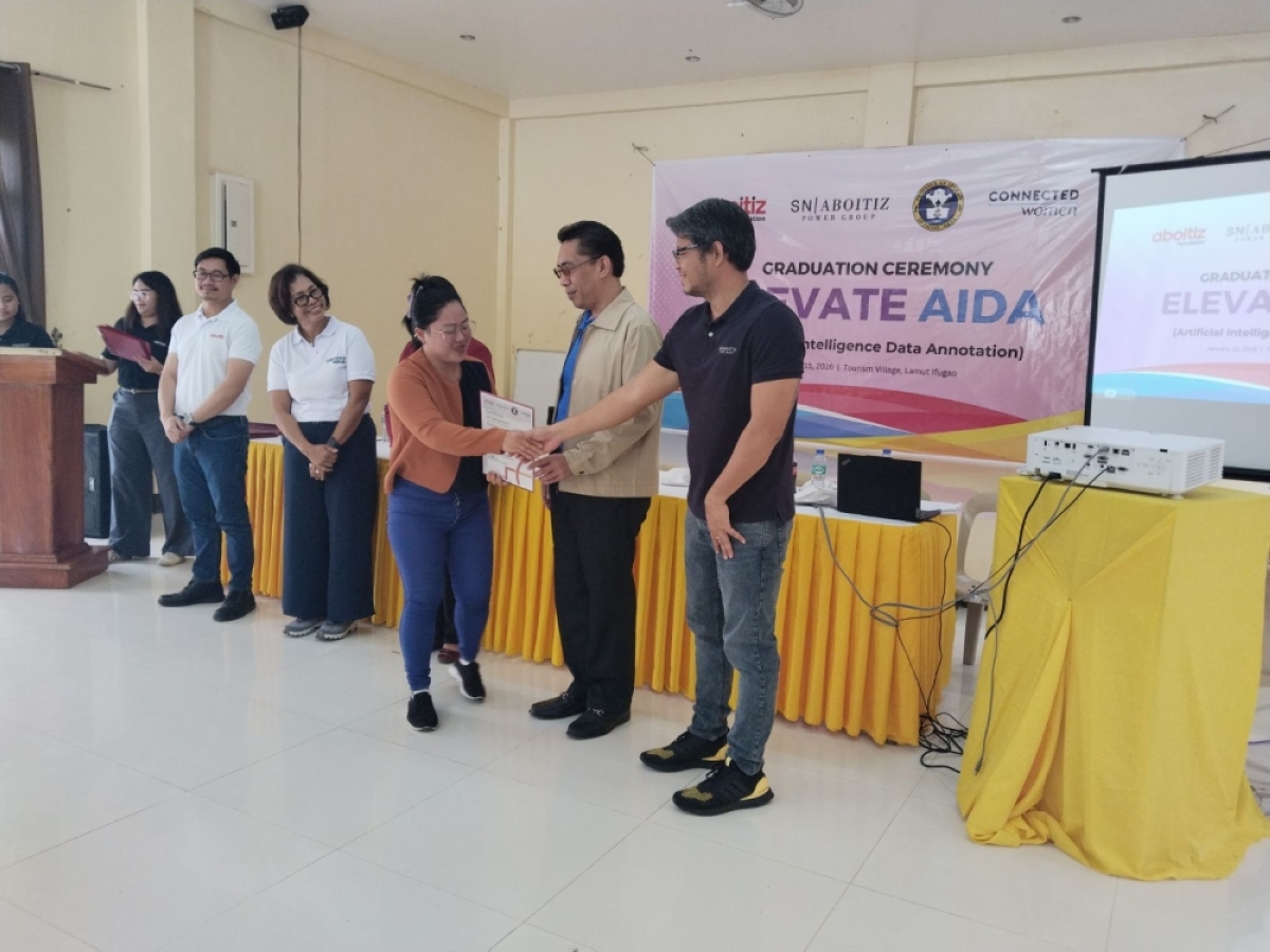 SNAP, Connected Women, Aboitiz empower women with digital skills