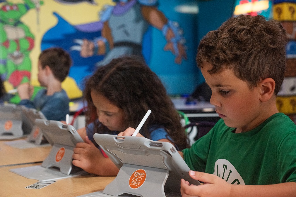 Friday the 13th: SketchyGOichie Digital Drawing Workshop