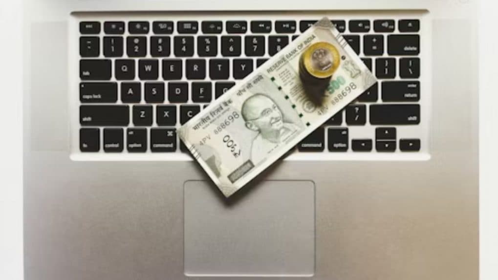 AI-driven roles outpace traditional media, communication agencies with 32% pay premium in GCCs