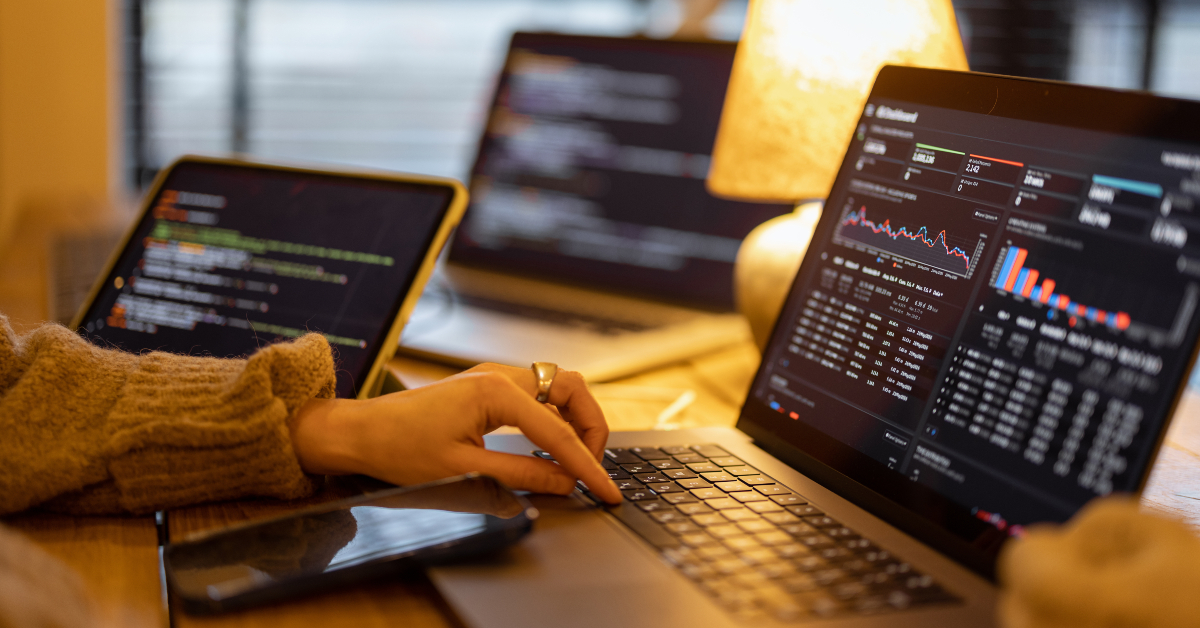 12 Work From Home Jobs That Pay at Least $20 an Hour