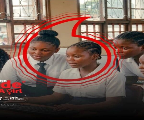 Vodacom Congo expands digital skills training for girls through Code Like a Girl Programme