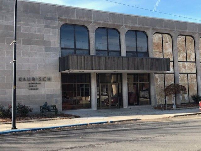 Fostoria Empowerment Hub opens in library | The Courier Variety of help available to …