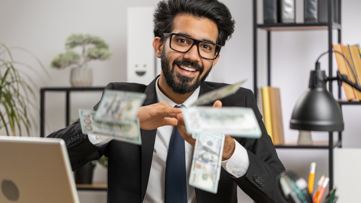 Here Are 6 Simple Ways to Give Yourself a Raise