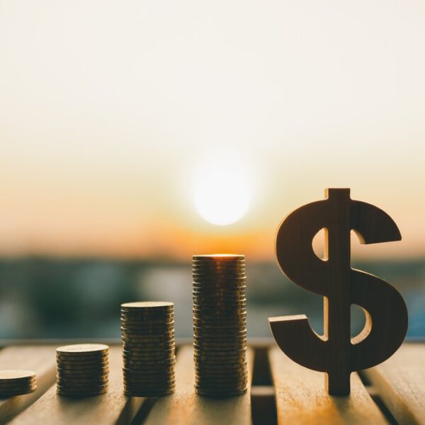 Best Savings Accounts Today, March 24, 2026: Top Places to Earn up to 5.00% APY on Your Cash