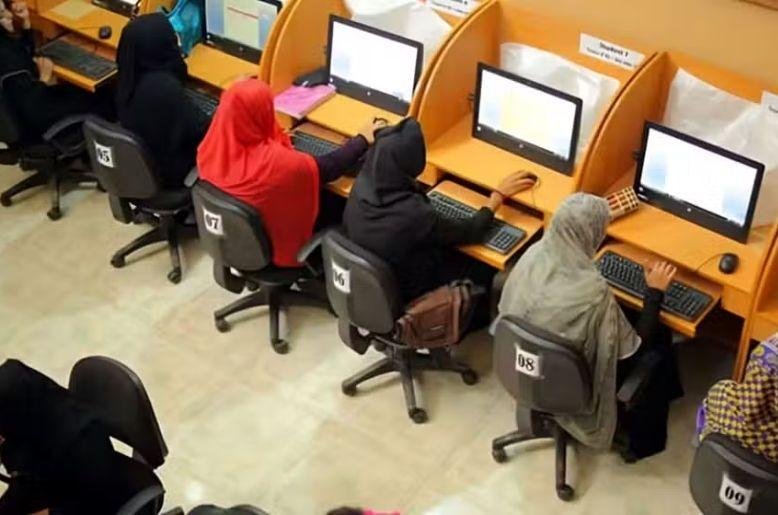 Govt launches digital skills center for Women