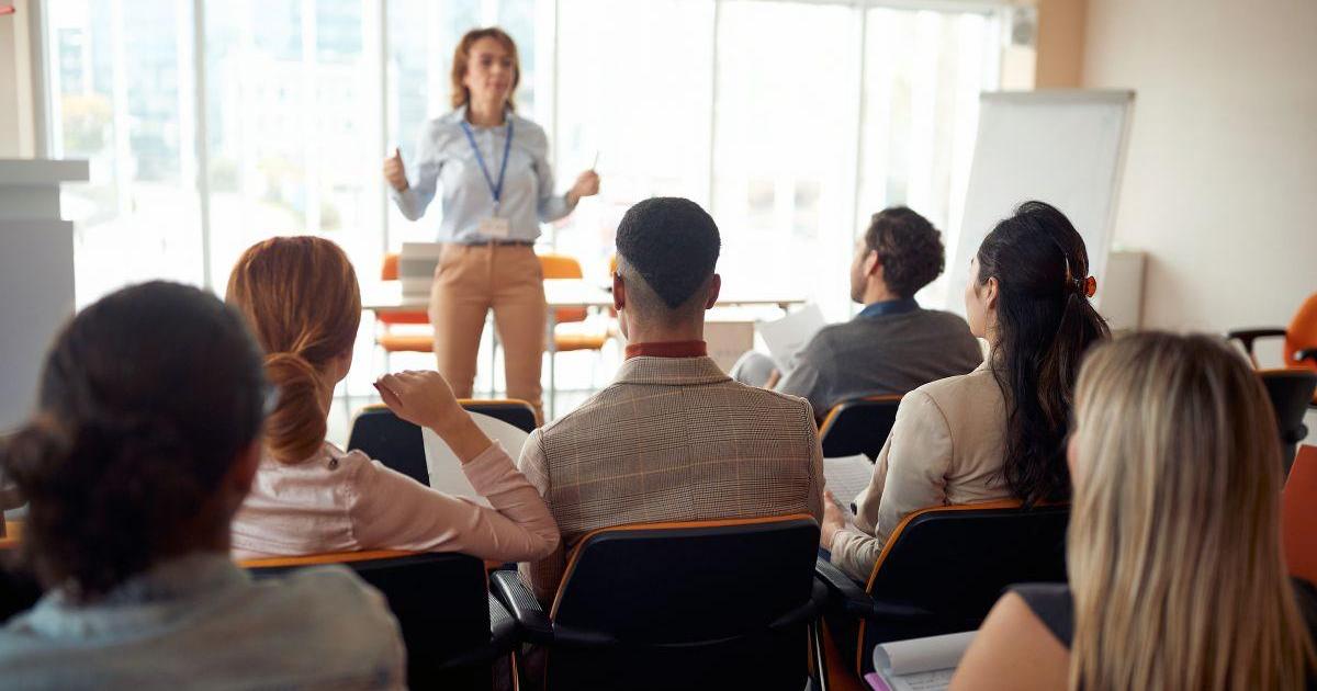 New skills strategy pushes training at work and lifelong learning