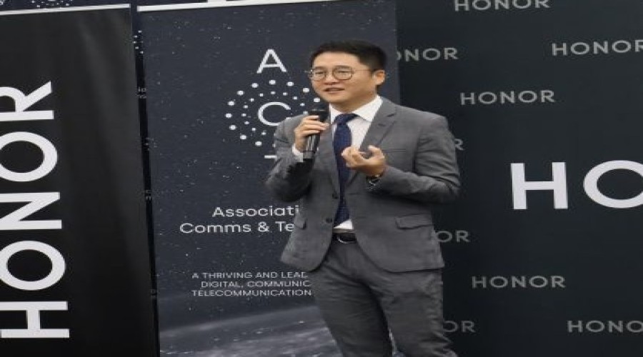 HONOR, ACT mark International Girls in ICT Day with focus on AI skills development