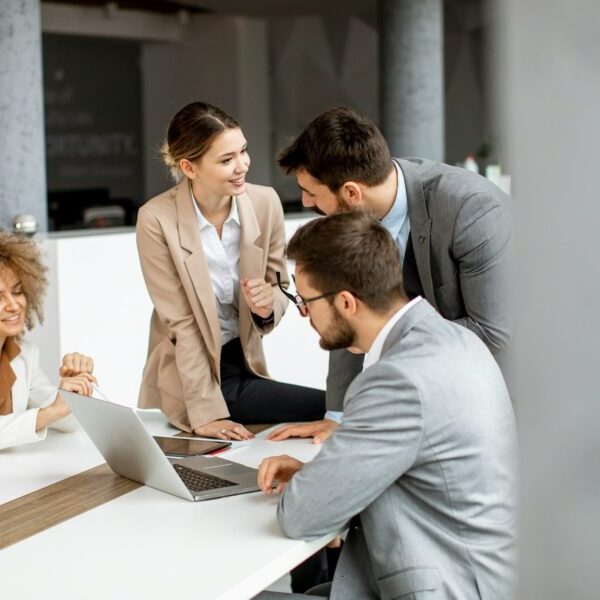 12 Ways to Make Money Using an Online Course Builder