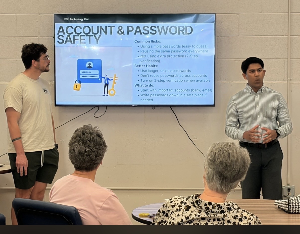 ESU Tech Club Partners with Senior Center – The Bulletin