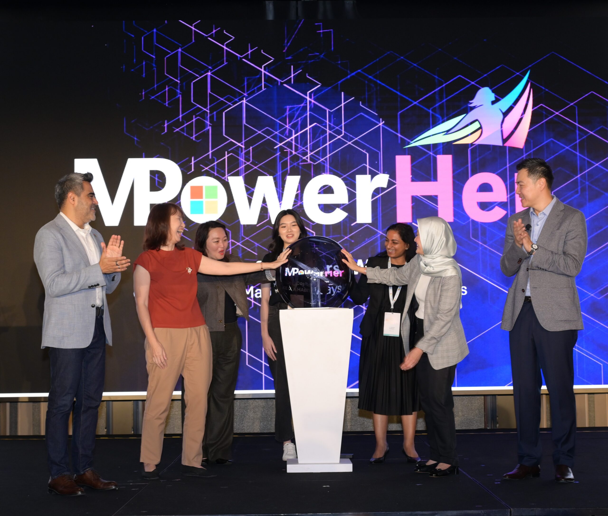 Microsoft Singapore announces new MPowerHer collaboration to upskill women in tech and AI