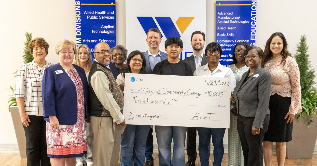 AT&T Awards $10,000 Grant to Wayne Community College for Digital Navigator Program | Goldsboro Daily News
