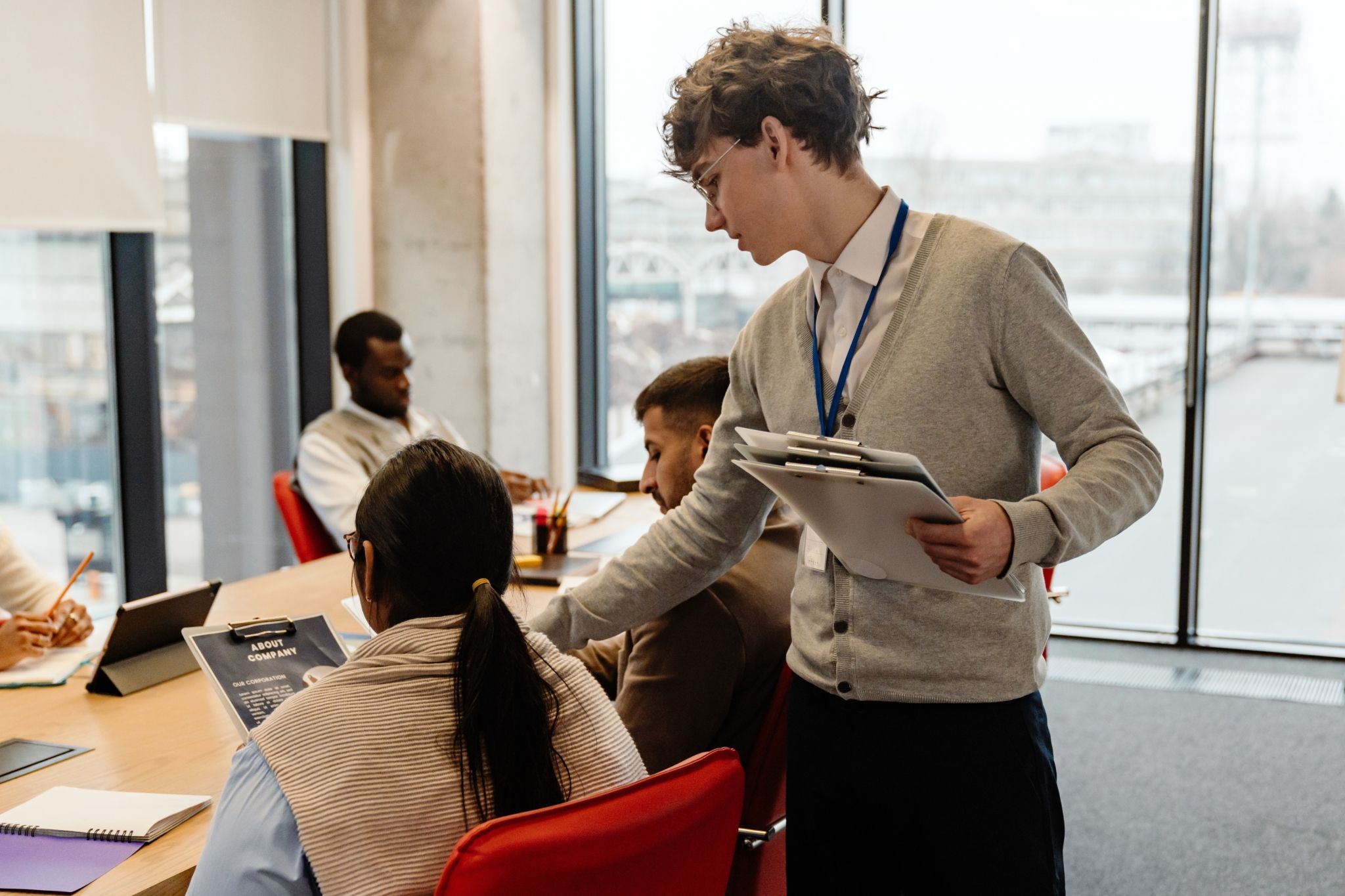 Canada just opened applications for almost 100,000 summer jobs | Daily Hive