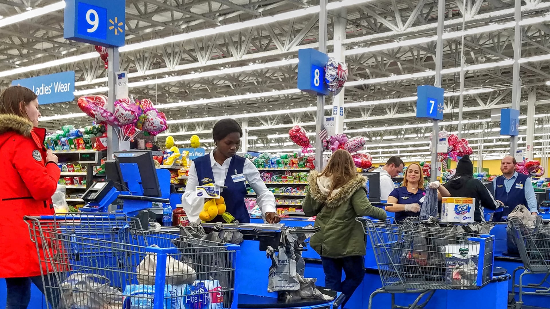 21 Companies That Offer Tuition Reimbursement in 2026