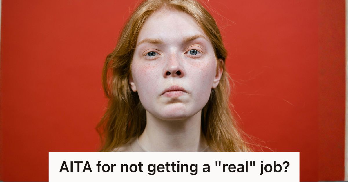 Woman Quit Her Daycare Job To Teach Online Remotely, But When Her Mother Dismissed It As A “Fake Job,” She Had To Stand Her Ground » TwistedSifter