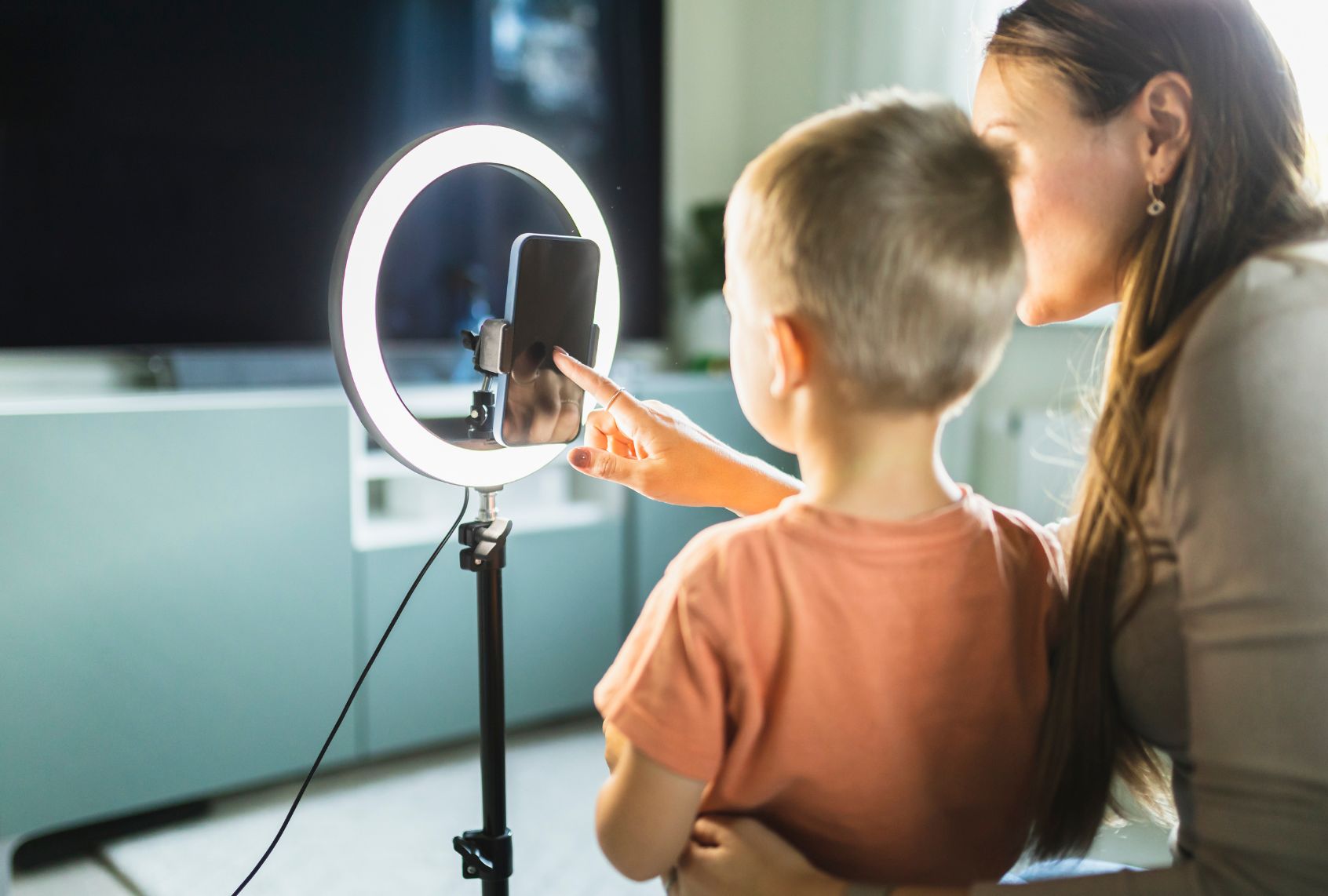 Influencers are turning baby bumps into business models